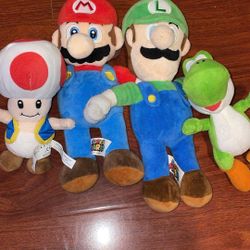Mario Bros And Friends Plush 
