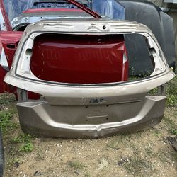 2018-2023 Chevrolet Equinox Tailgate Oem