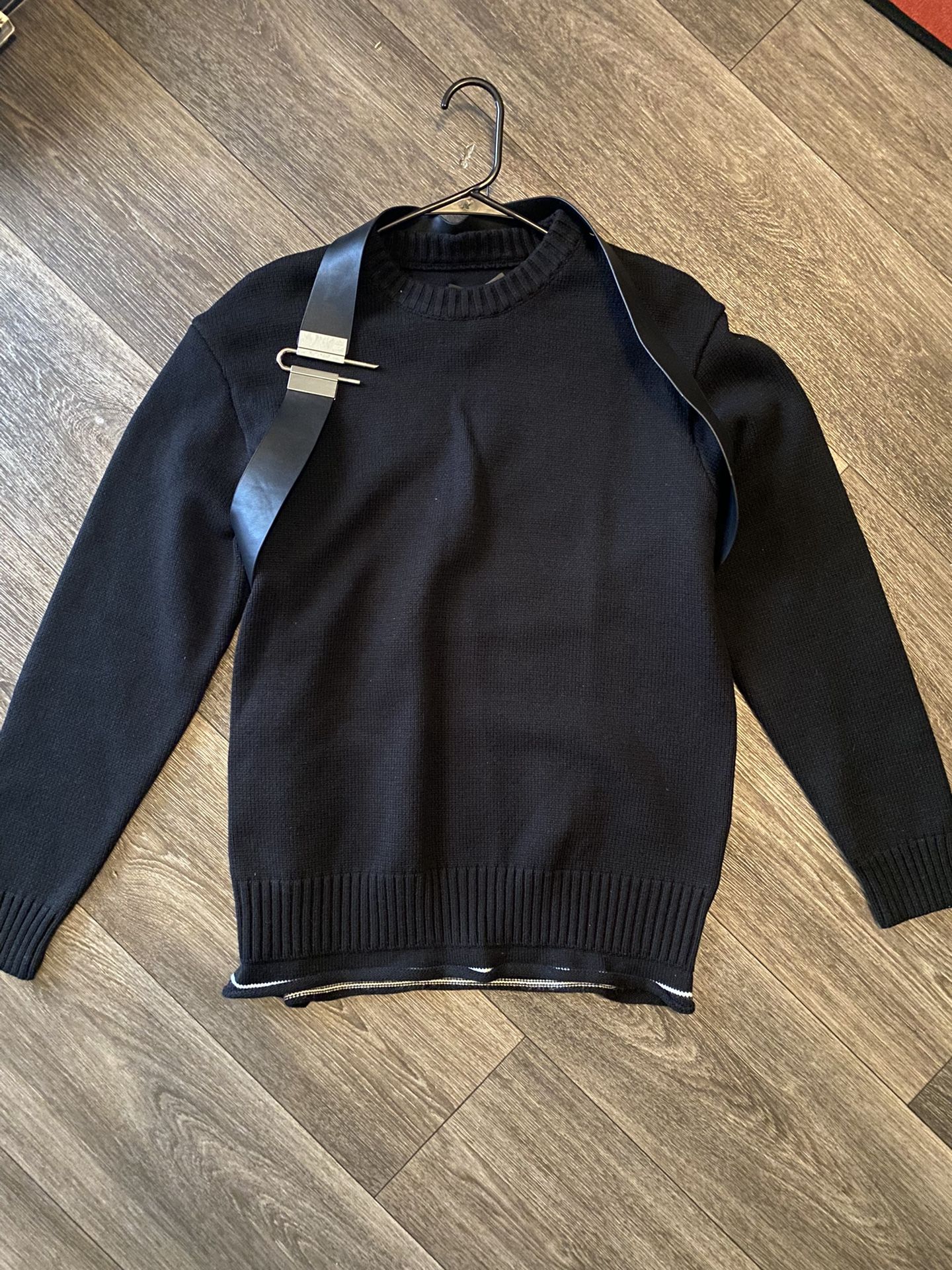 Designee Sweater Gvchy
