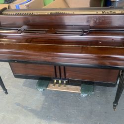 Wurlitzer Piano