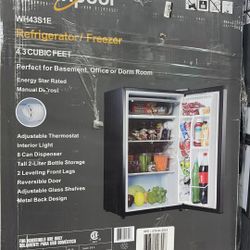 Whirlpool Mini Refrigerator