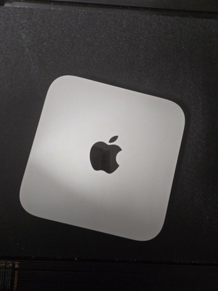 Mac mini M1