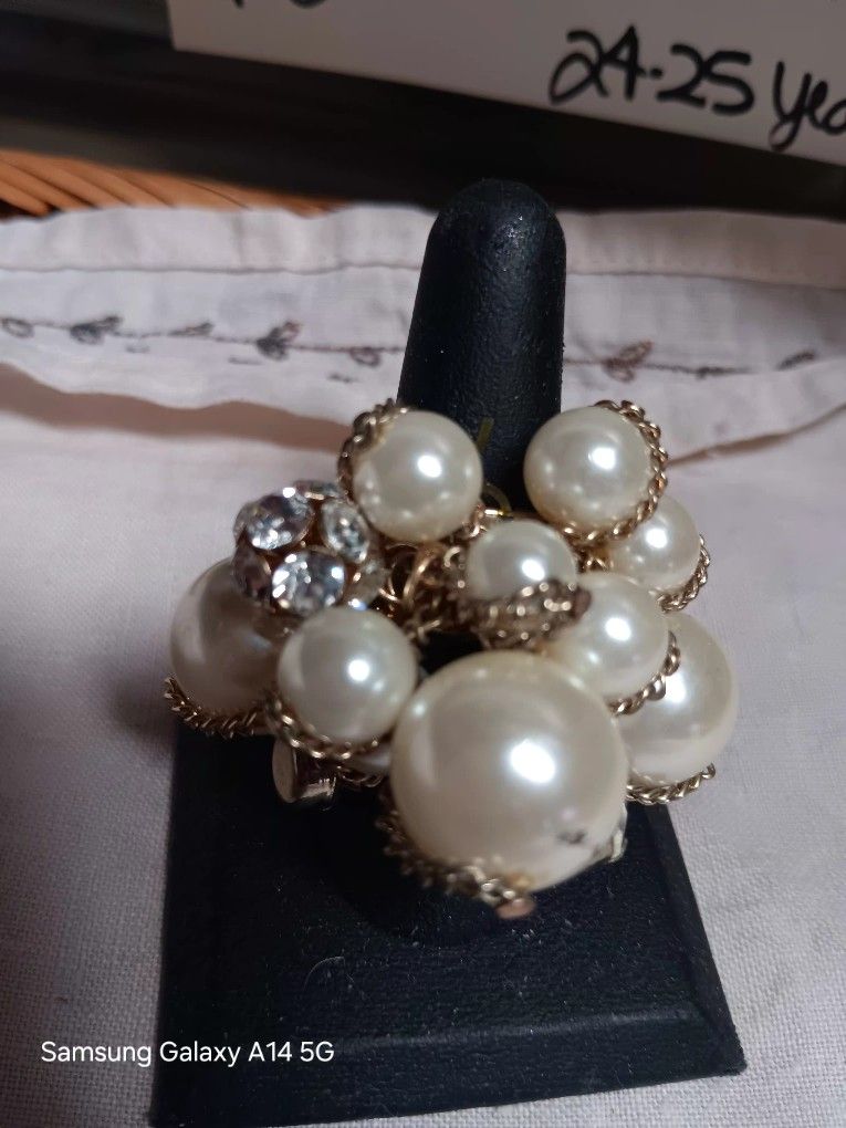 Ring. Costume 