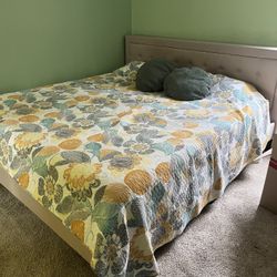 King Size Bed 
