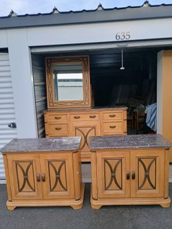 Dresser With Mirror And Two Matching Nightstands 