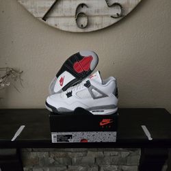 Air Jordan 4 Retro White Cement 100% Authentic Size 11.5
