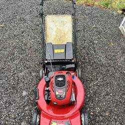 Toro Recycler 22inch Self Propelled Mower.