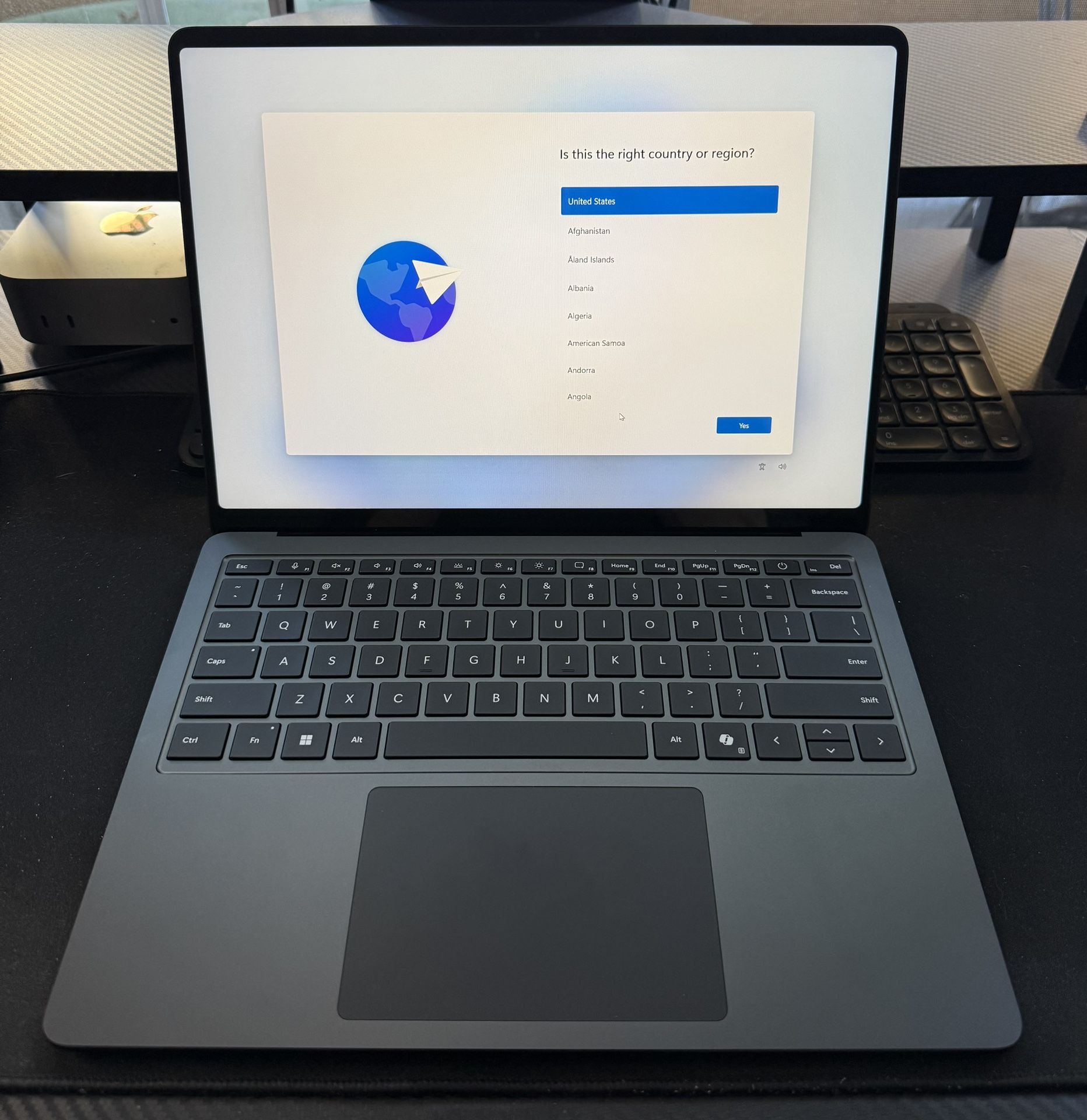  Like New: Surface Laptop 7 + Copilot