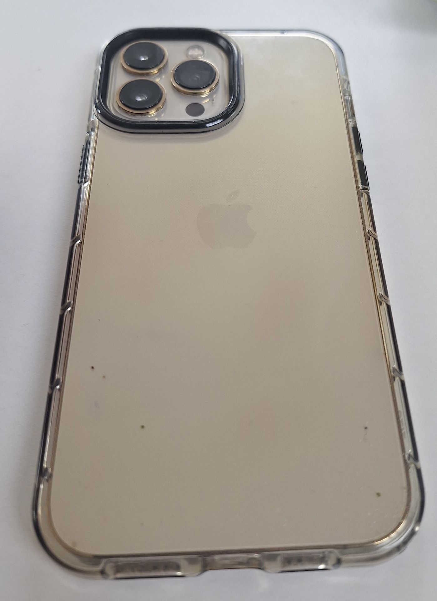 iPhone 13 Pro Max Gold