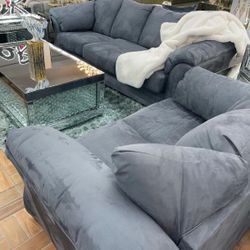 Darcy Cobblestone Living Room Set / couch /Sofa and Loveseat 