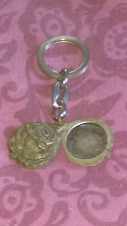 Silver plated brass Rose Double Sided Locket Keychain