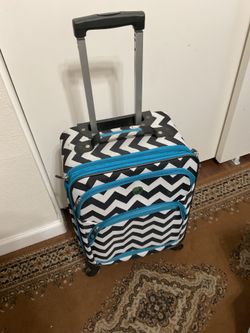 Carry on bag good condition except the handle does not work