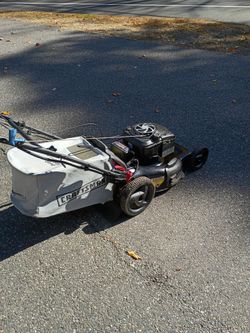 190cc Craftsman 7.25  lawn mower