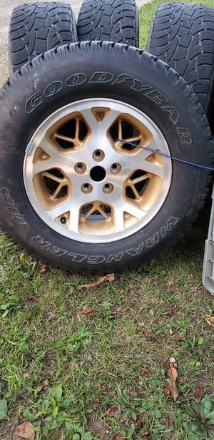 Used Tires Flint Mi >> New And Used Rims For Sale In Flint Mi Offerup Used Tires Flint Mi >> New And Used Rims For Sale In Flint Mi Offerup