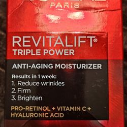 L'Oreal Paris Revitalift Triple Power Anti-Aging Face Moisturizer, Pro Retinol, Hyaluronic Acid & Vitamin C, Reduce Wrinkles 2.55 Oz NEW!!! 