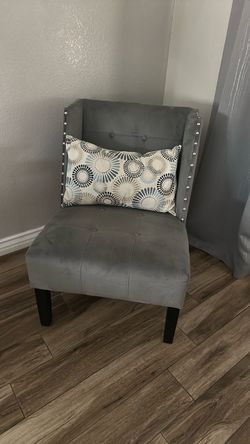 Set of 3 chairs