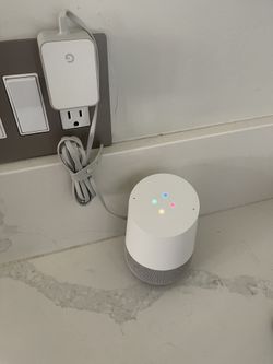 Google Smart Speaker
