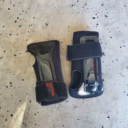 Size Small Kids Gloves