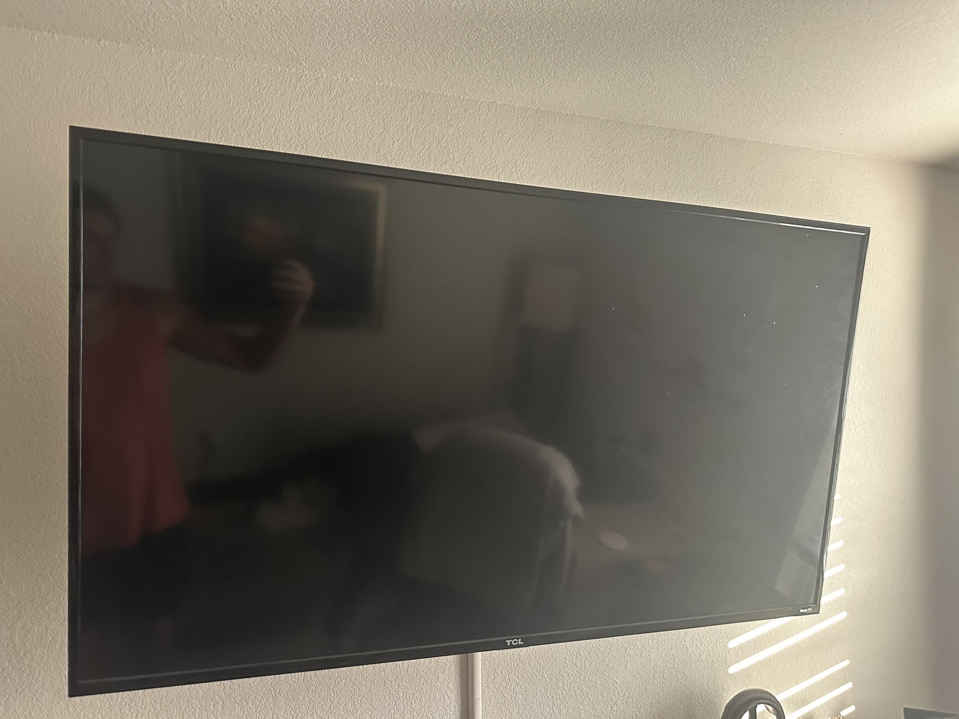 Broken Backlight 55 Inch TCL Roku Smart 4K TV