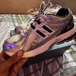 New balance 1906r