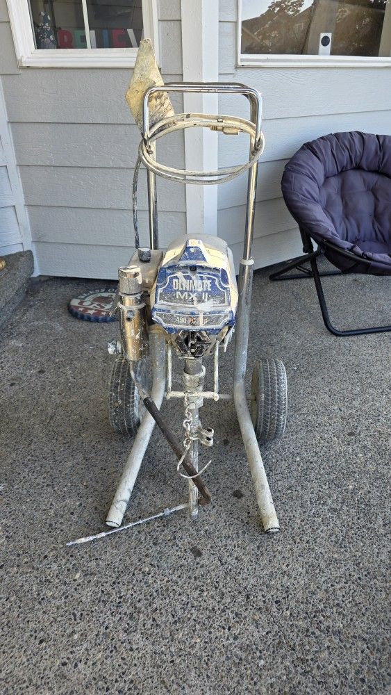 Graco Ultra Max II 490 PC Pro Electric Airless Paint Sprayer with