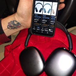 AIRPODS MAXx HeadPhones