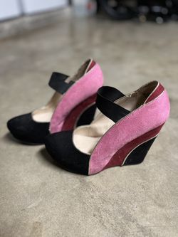 Colorblock Platform Shoes - Size 8.0