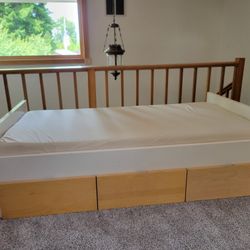 Ikea Twin Bed With Matress