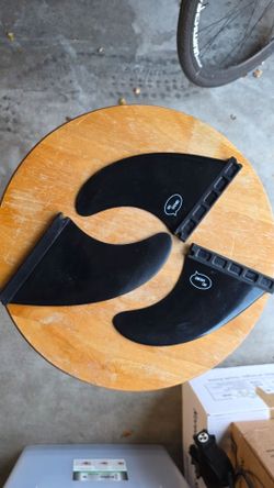 Futures surfboard thruster  fins