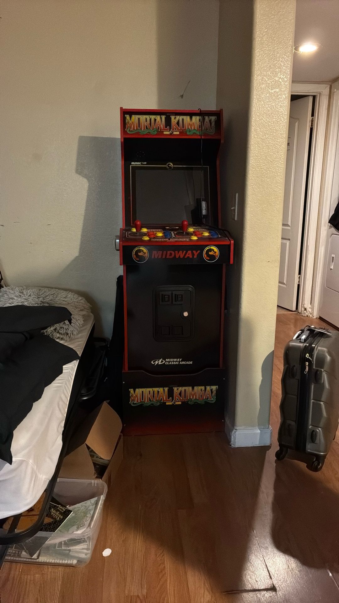 Mortal Kombat Arcade Machine