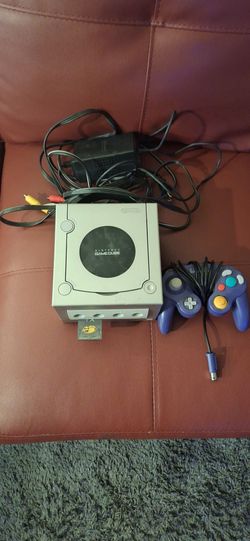 Nintendo GameCube - system,  cords, controller, memory card