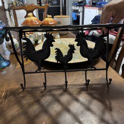 Metal Rooster Shelf W.Hooks