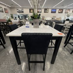 5 PC DINING TABLE 