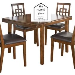 New Arrival!!! ✨ Big Discounts!!! 🔥 Come Get Your Brand New Set Table With 4 Chairs, In Stock Ready For Delivery TODAY!! 🚚 