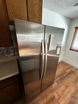 Kenmore Refrigerator (Stainless Steel)