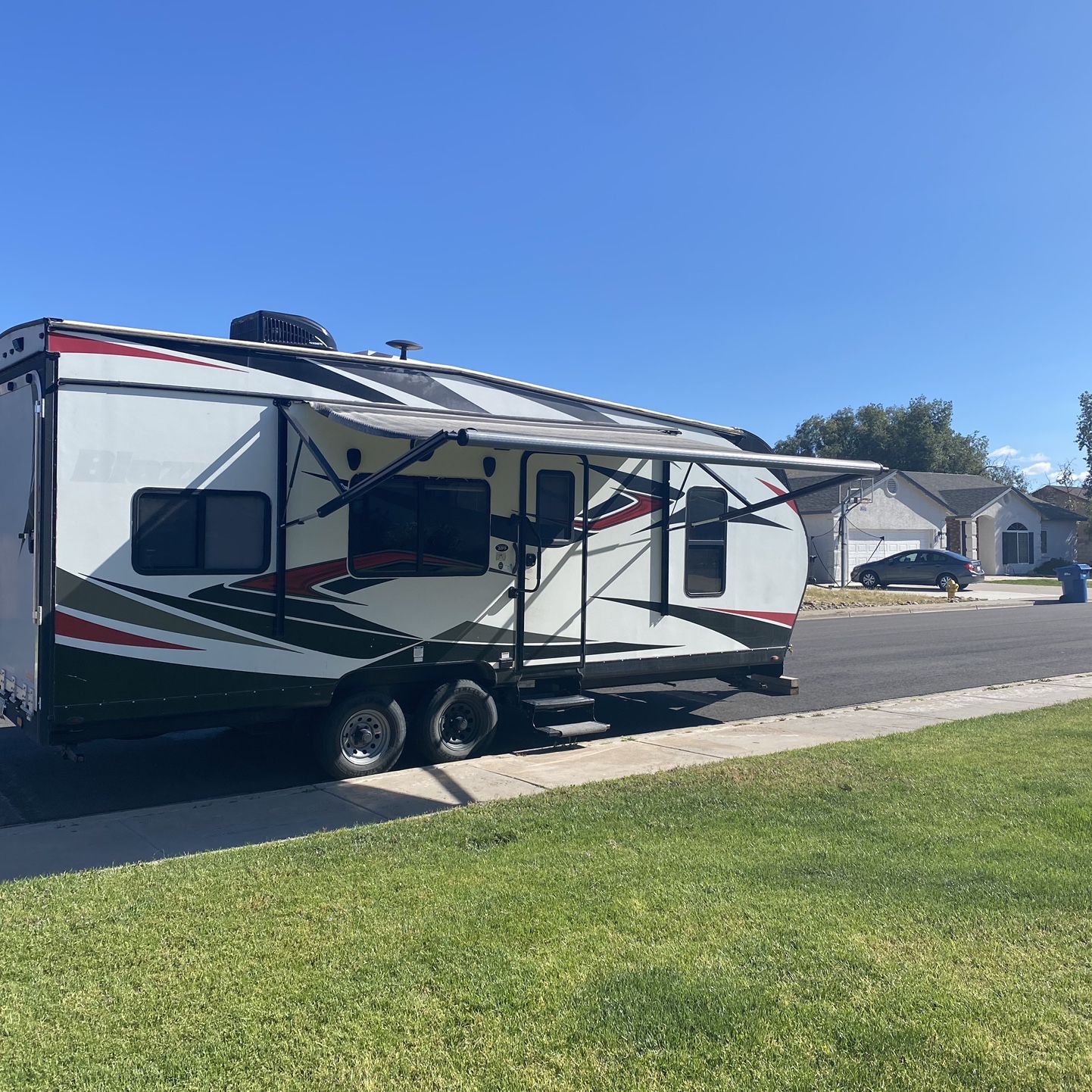 2018 Powerlite Pacific Coachworks Toyhauler 