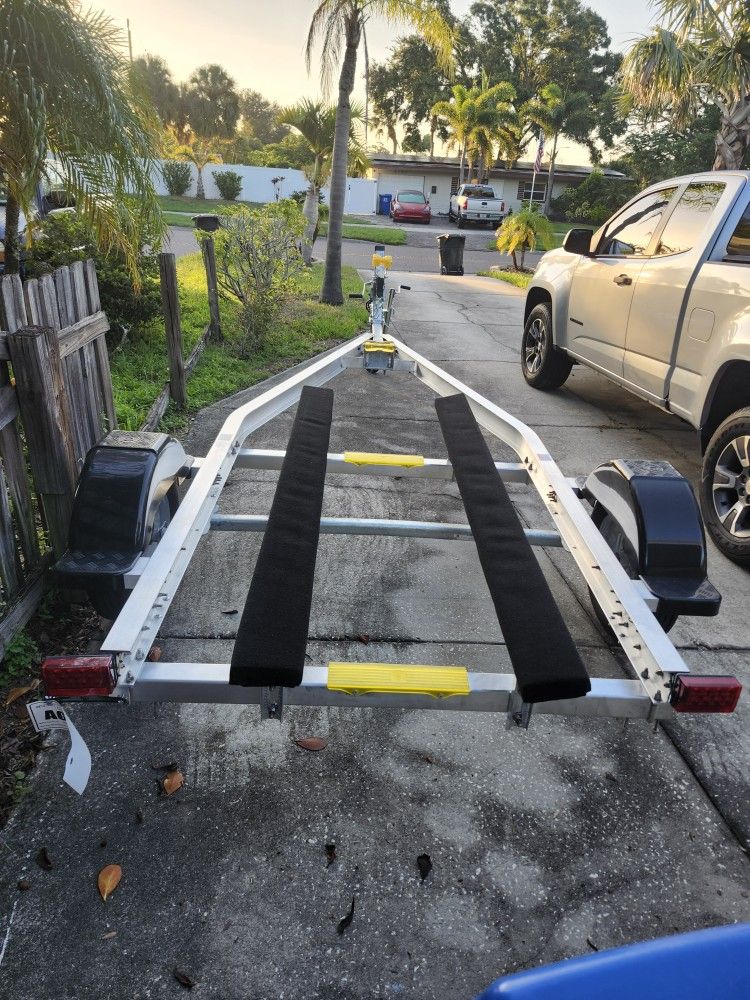 Continental Boat Trailer