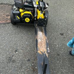 Champion  79 CC  9 Ton Wood Splitter