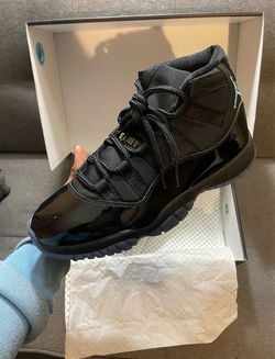 Air Jordan 11 Retro Gamma Blue Sneakers