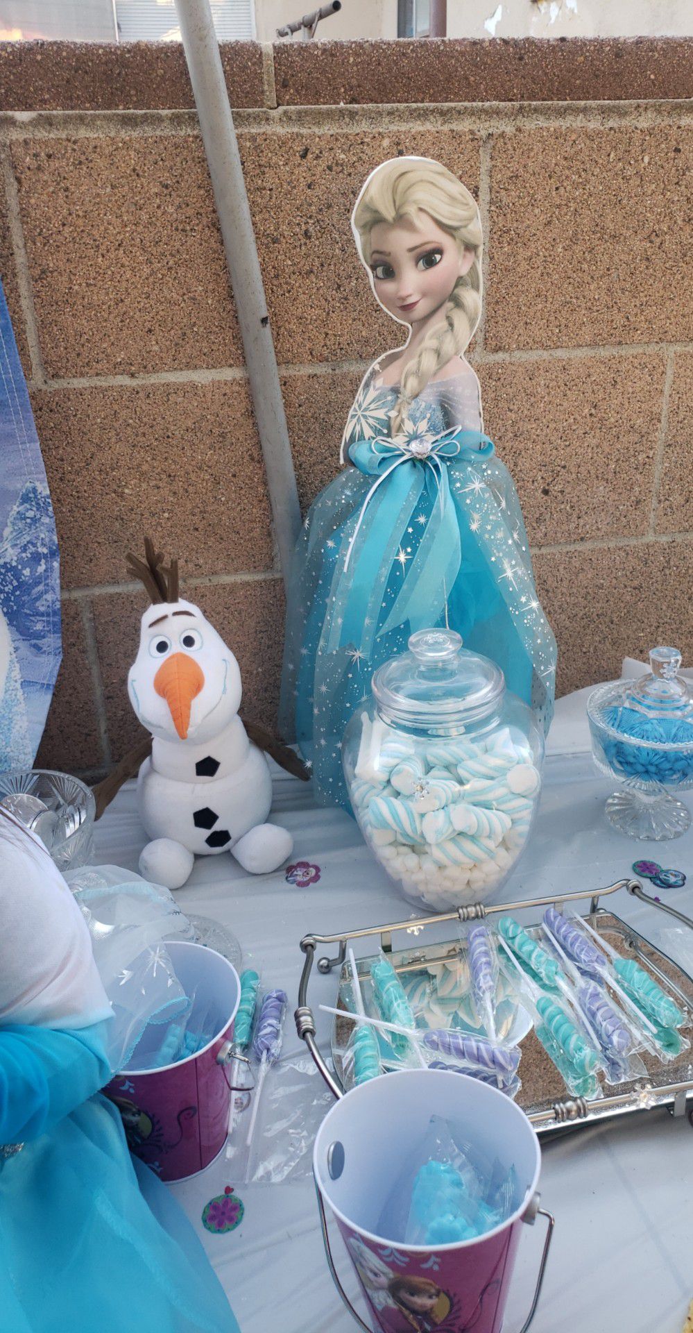 Elsa Frozen Table Decoration figure