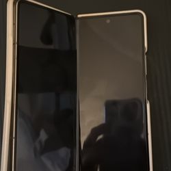 Samsung galaxy Z Fold 4 512gb