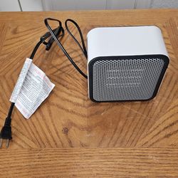 BRAND NEW MINI HEATER