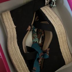 Shoedazzle Wedge Heel