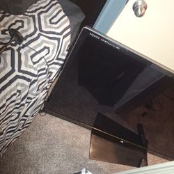 65 Inch Sharp Tv W Remote,  Can Deliver For Xtra $5