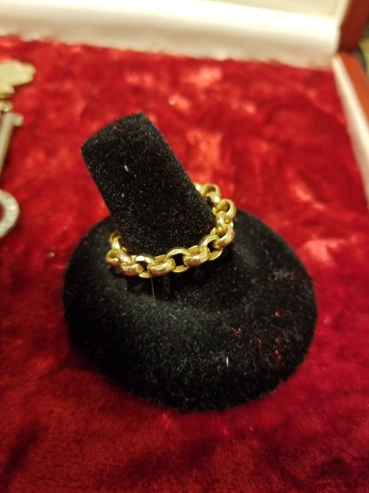Gold rolo chain ring