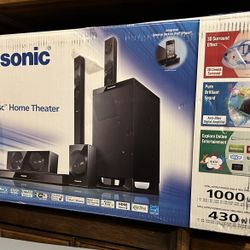 Blu Ray Player With 1000 Watt 5.1 Surround Sound Speakers 