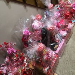 Valentine’s Day Gifts