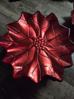 Poinsettia dinner plate 12 total
