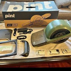 Onewheel Pint with Box Etc