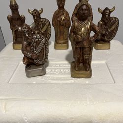 Full Viking Chess Set ( 32 Pieces )